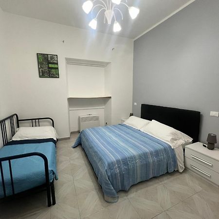 Camere Andrea La Spezia Bagian luar foto